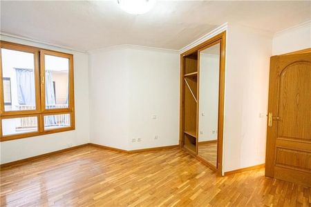 Palma de Mallorca, Balearic Islands 07014 - Photo 2