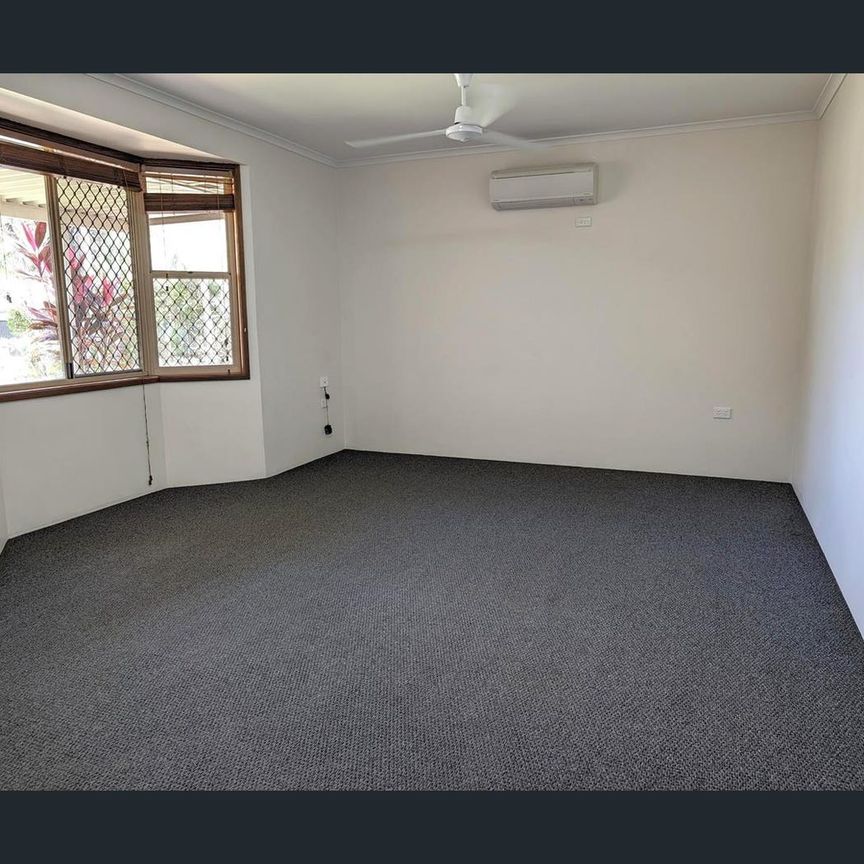 11 Beaver Street, Clifton Beach, Qld 4879 - Photo 1
