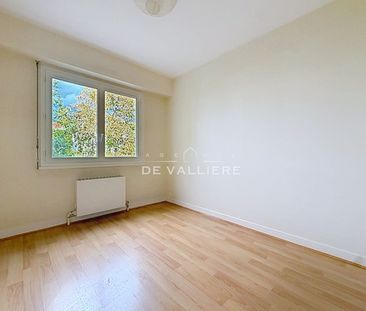 Location Appartement 4 pièces 83m² NANTERRE 92000 - Photo 6