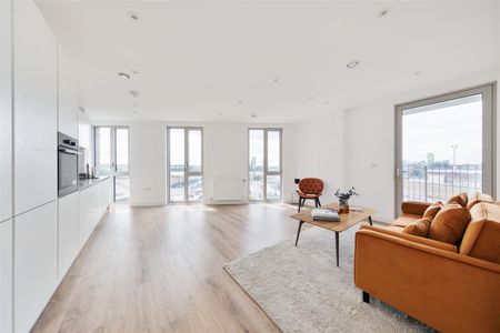 Knights Road , E16 2TZ - Photo 3