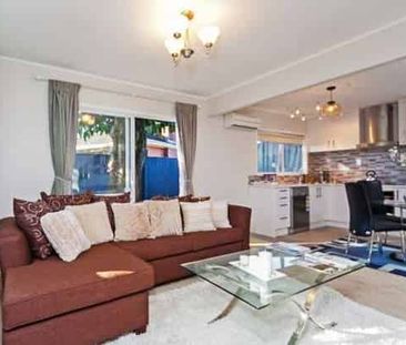 New Lynn 3 Bedroom House Available for Rent - Photo 1