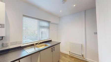 Atherton Road, Hindley, WN2 - Photo 4