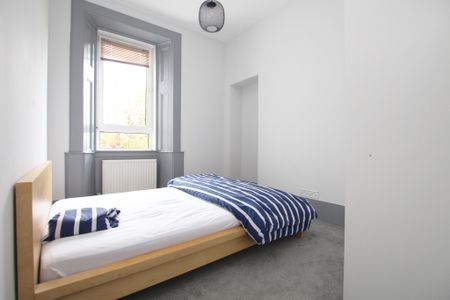 Busby Road, Clarkston, Glasgow - Photo 4