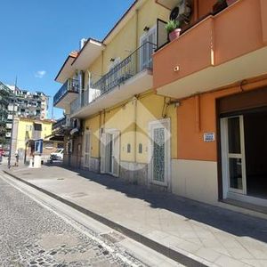 Monolocale in affitto - Photo 2