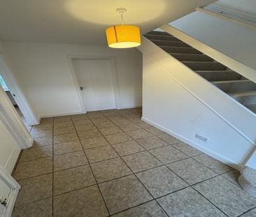 3 bedroom detached house to rent - Photo 6