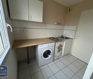 Location Appartement 2 pièces 48m² TARBES 65000 - Photo 5