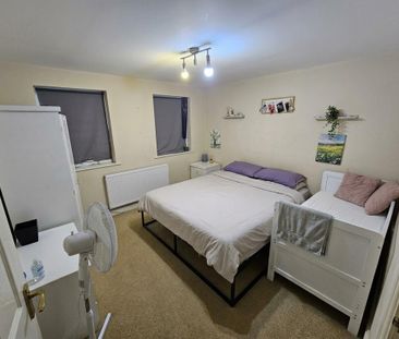 4 bedroom house to rent - Photo 4