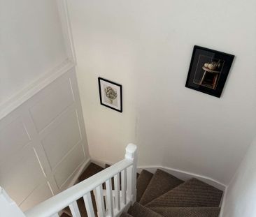Beautifully refurbished shared house, quiet location - Photo 1