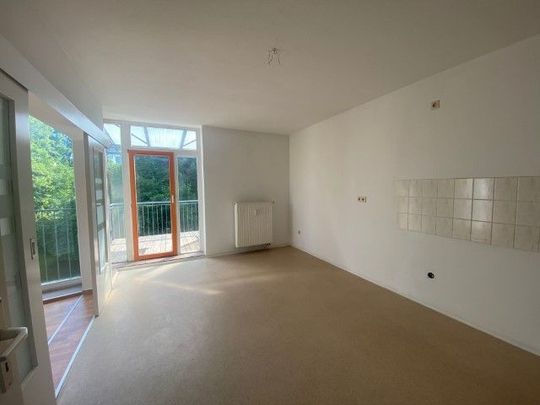 gemütliche 2-Raumwohnung mit Balkon und Stellplatz! - Photo 1