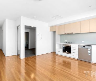 Prime Location of Northcote! - Photo 4