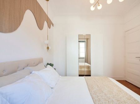 Rua da Palmeira, Lisbon, Lisbon 1200-219 - Photo 3