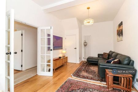 3 bedroom terraced house to rent - Photo 2