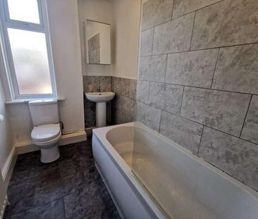 Ferndene Grove, High Heaton, Newcastle Upon Tyne, NE7 - Photo 2