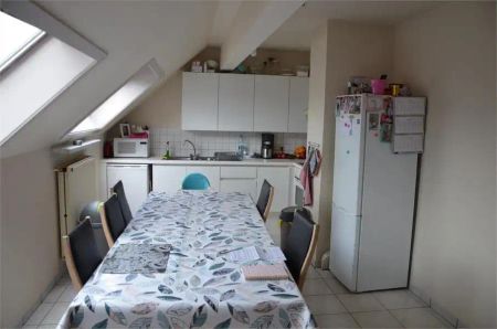 Instapklaar dakappartement met terras en autostandplaats in Ardooie - Photo 5