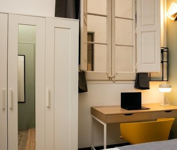 Carrer del Comte dUrgell, Barcelona, Catalonia 08011 - Photo 2