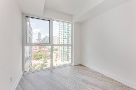 For Lease - 159 Wellesley Street Unit# 1708 Room #1, Toronto, Ontario - Photo 2