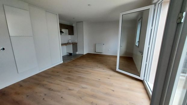 Location Appartement 3 pièces 62m² BRUGUIERES 31150 - Photo 1