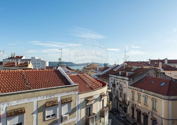 Apartamento T3 em Lisboa