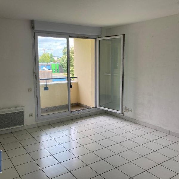 Location Appartement 3 pièces 53m² BORDEAUX 33300 - Photo 1