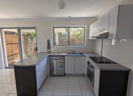 Eastern Heights - Photo 3