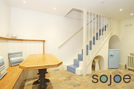 2 bedroom maisonette to rent - Photo 3