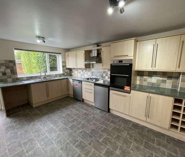 Meadow Drive, Harrogate, North Yorkshire, HG1 - Photo 4