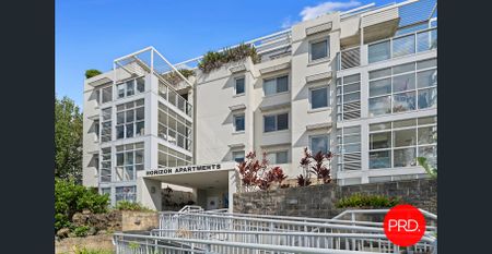 MAGNIFICENT TWO BEDROOM APARTMENT! - Photo 4