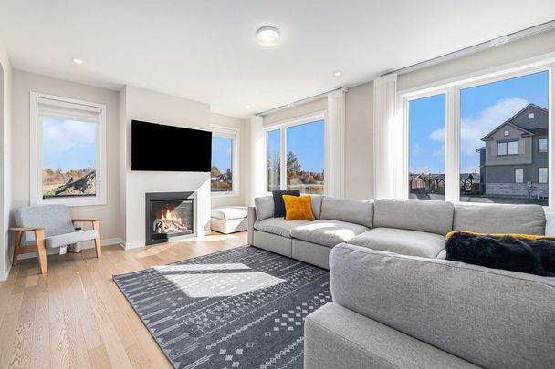 For Lease - 380 Meynell Road, Stittsville - Munster - Richmond, Ontario - Photo 1