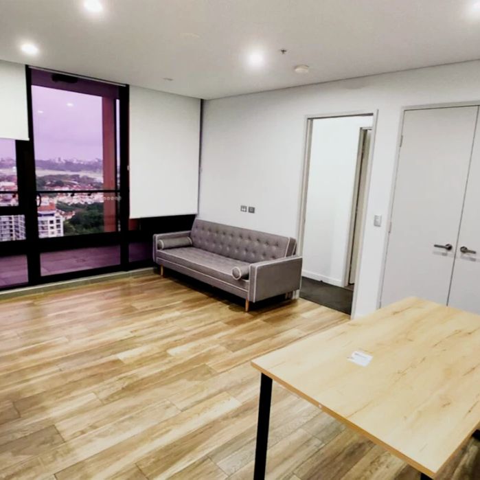 2 bedroom 2 bathroom - Photo 1