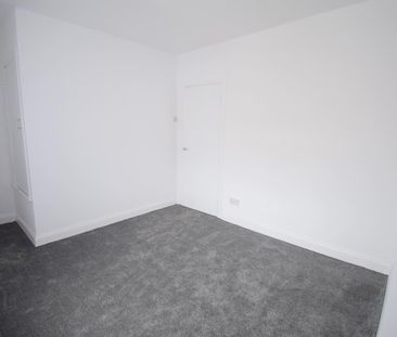 101 Ebor Street, BT126NP, Belfast - Photo 2
