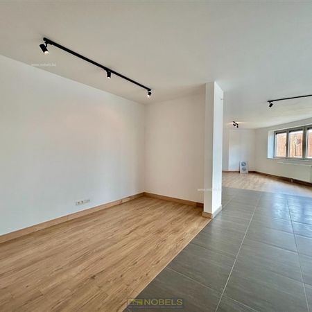 Te huur, exclusief penthouse met terras en staanplaats te Ronse - Foto 4