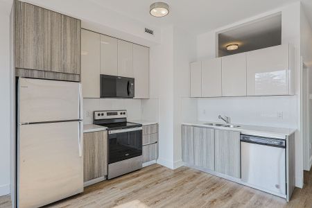 For Lease - 3020 Dundas Street Unit# 201, Toronto, Ontario - Photo 5