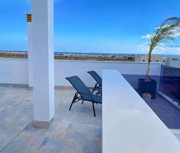 2 room luxury Flat for rent in Pilar de la Horadada, Spain - Photo 6