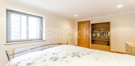 2 Bedroom, 1 bath, 1 reception Flat - Photo 5