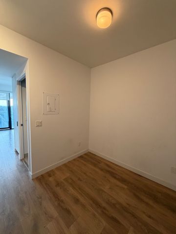 For Lease - 215 Queen Street Unit# 1402, Toronto, Ontario - Photo 3
