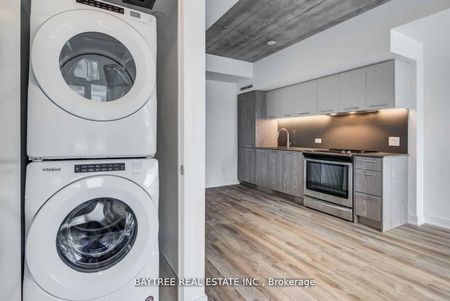 Riverside Square Lofts 15-45 , #404 - Photo 3