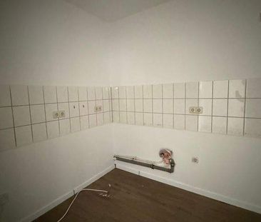 Schöne helle renovierte Dachgeschoss 2 Raum Wohnung in Hartenstein ... - Photo 4