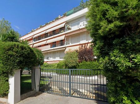 Location Appartement 2 pièces 43m² CAGNES SUR MER 06800 - Photo 3
