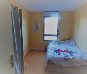 Location Appartement 3 pièces 74m² CLERES 76690 - Photo 4