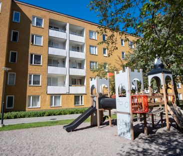 Vårby Allé - Photo 2