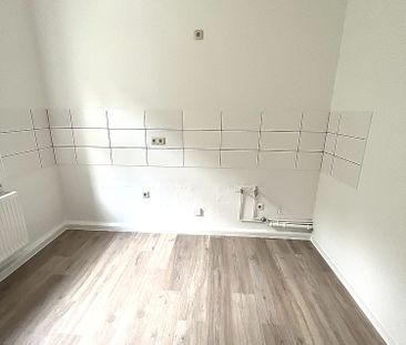 Wir renovieren für Euch – hübsche und gemütliche 2 Raumwohnung - Foto 1