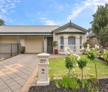 Spacious, Modern Elegance, and Perfectly Located Coastal Gem 3 Beds... - Photo 2