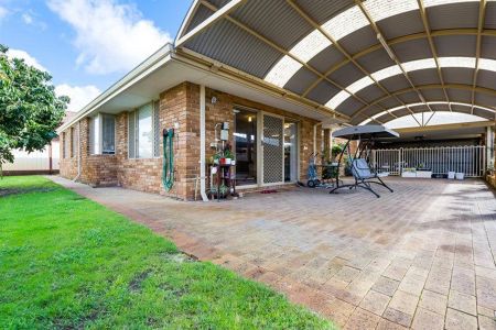 8 Orbell Way, 6149, Bull Creek Wa - Photo 4