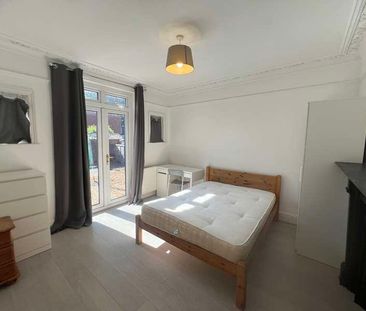 Harborough Road, SO15 - Photo 3