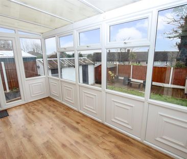 2 bedroom End Terraced to let - Photo 6