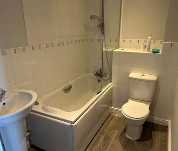 Ellowes Roadflettonpeterboroughcambs, PE2 - Photo 3