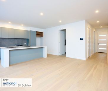 2/30 Relowe Crescent, 3103, Balwyn Vic - Photo 2