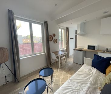 Location Appartement 1 pièce 18m² LILLE 59000 - Photo 2