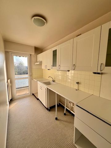 Location Appartement 1 pièce 30m² BRUNOY 91800 - Photo 2