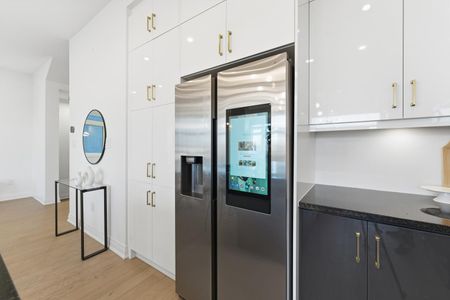 For Lease - 3299 Harasym Trail, Oakville, Ontario - Photo 4